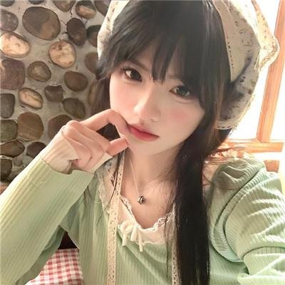 珊珊小传